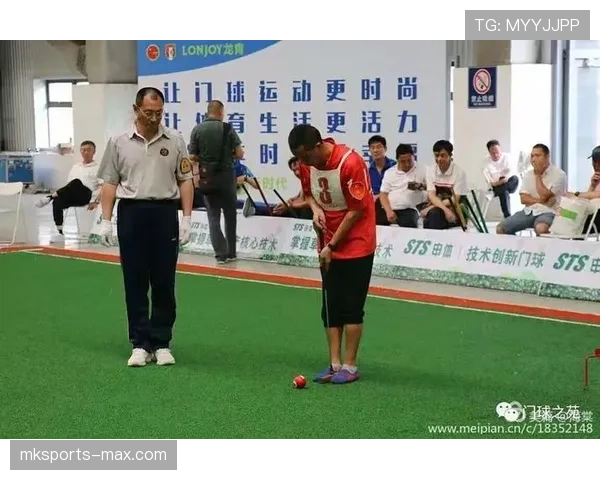 犯规判定规则详解:裁判如何准确识别和执行处罚标准 犯规判定规则详解:裁判如何准确识别和执行处罚标准